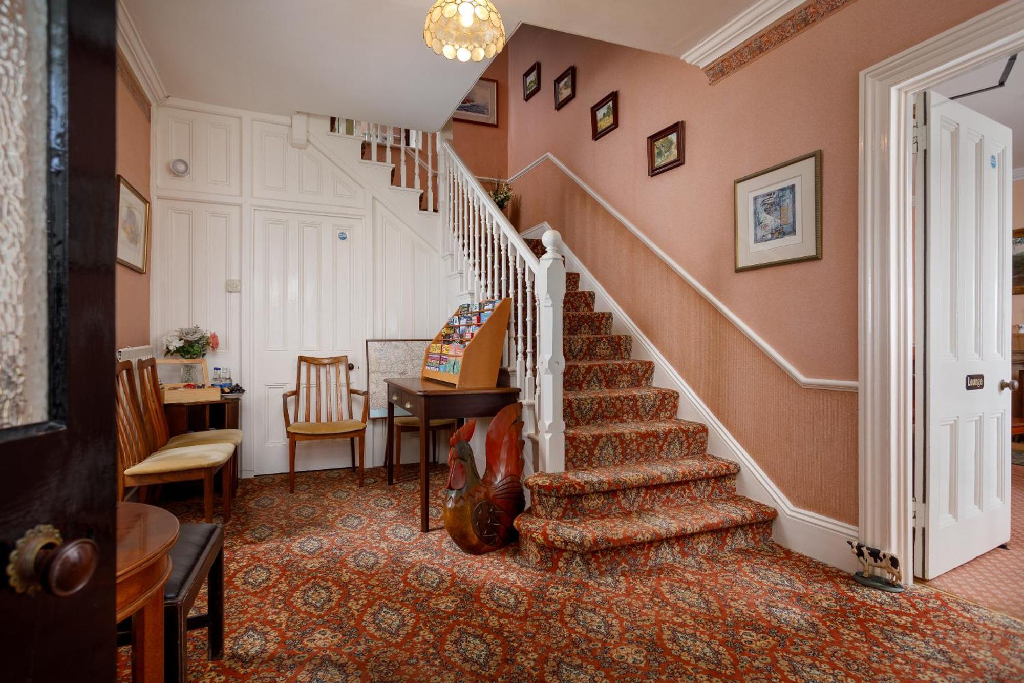 Bed and Breakfast Bucklawren Farm Лоо Екстер'єр фото